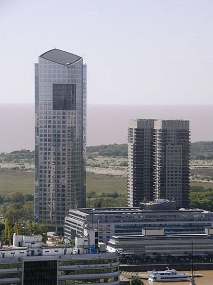 not_273_YPF%20Torre%20oficina.jpg